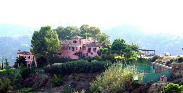 CORTIJO ANDALUCIAN